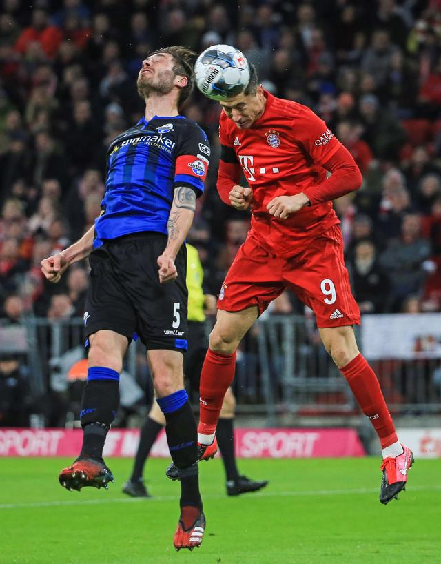 健的后防线 健的后防线