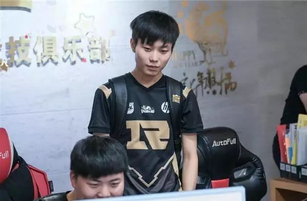 验丰富的明 验丰富的明